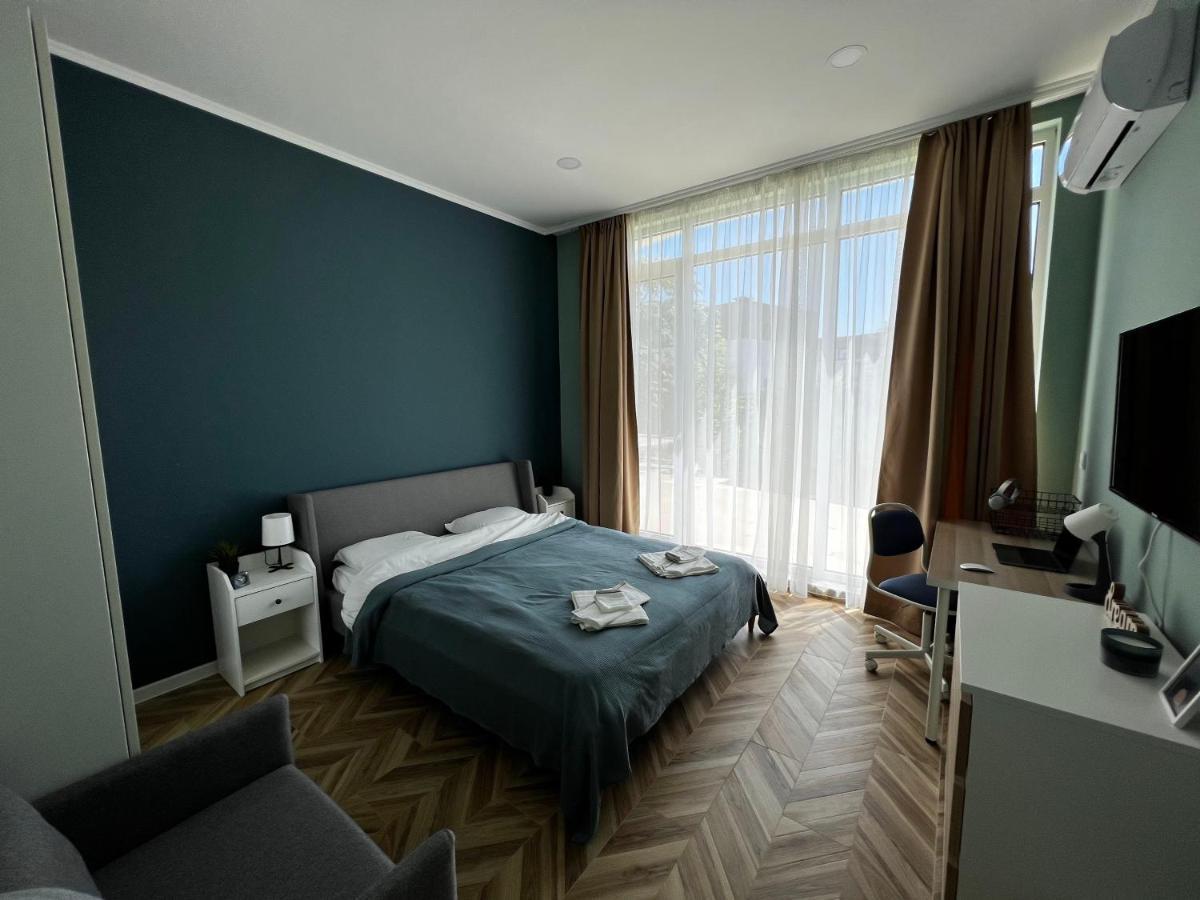 Las Brisas Garden Apartment Burgas Esterno foto