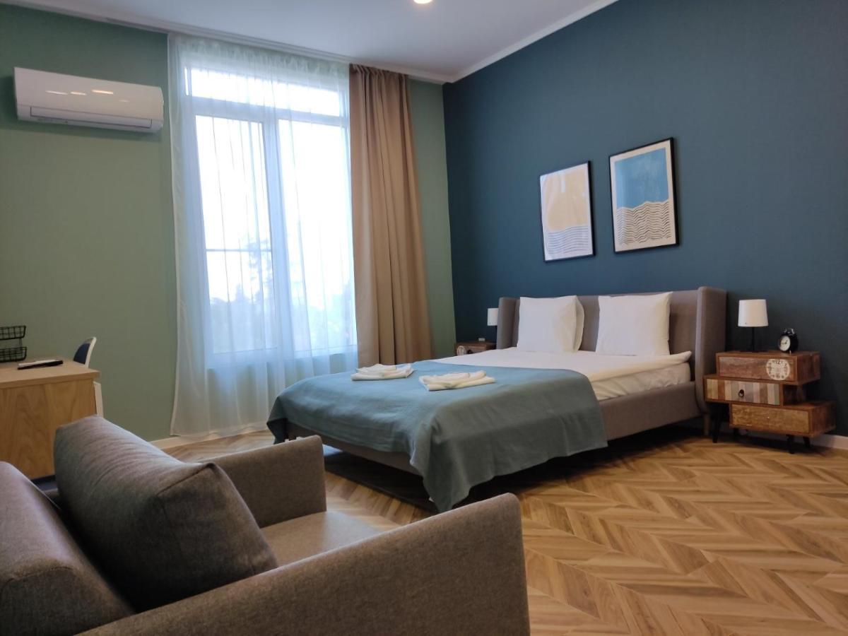 Las Brisas Garden Apartment Burgas Esterno foto